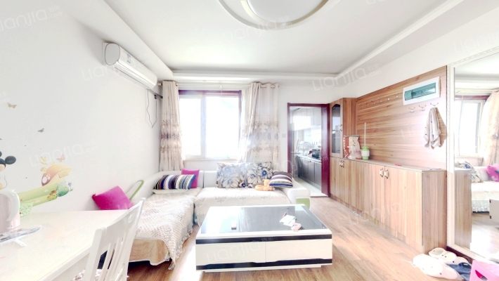 鑫江水青花园二手房实景图