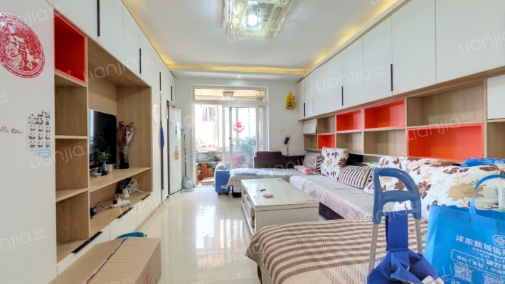 金泰怡景花园二手房实景图