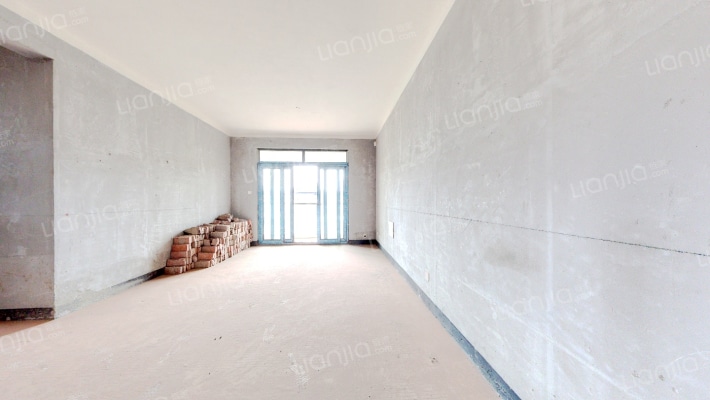 保亿湖山鹿鸣二期二手房实景图