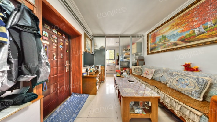 洛阳路18甲小区二手房实景图