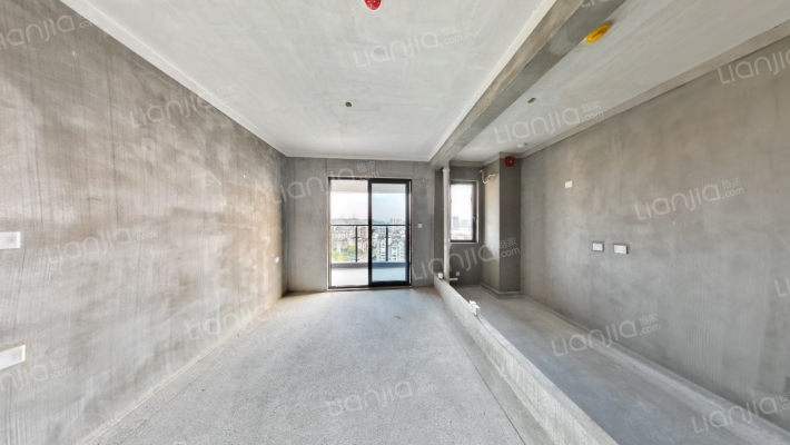 中建和樾雅居二手房实景图