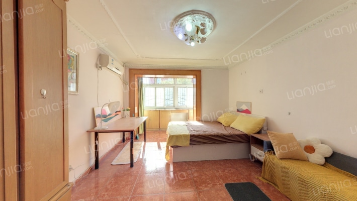 展览路甲22号院二手房实景图