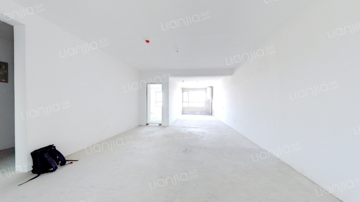 恒信领峰二手房实景图