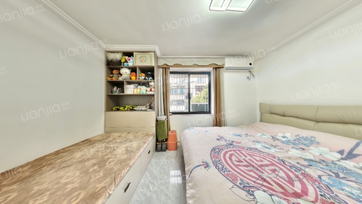 青羊东二路125号二手房实景图