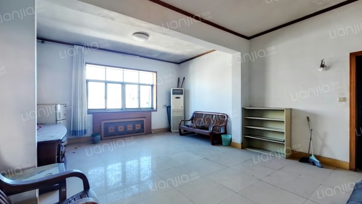 岳阳市老检察院家属房二手房实景图