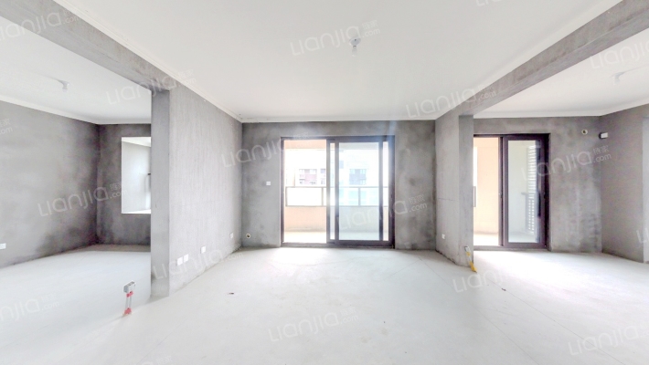 鸿樾府二手房实景图