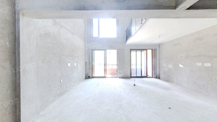 金辉十六山房二手房实景图