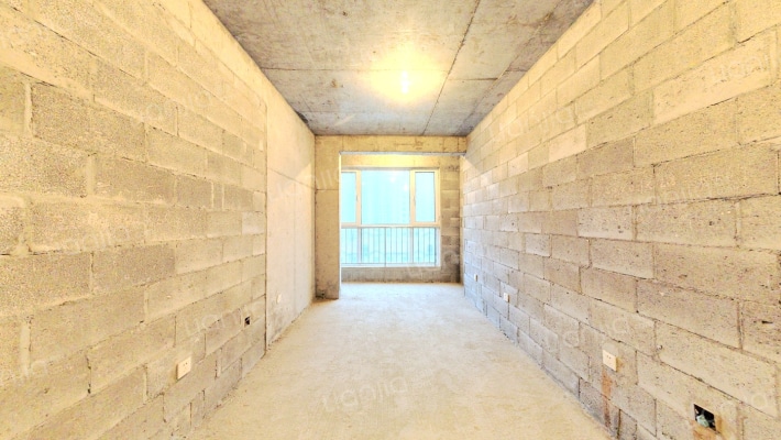 金悦华府二手房实景图