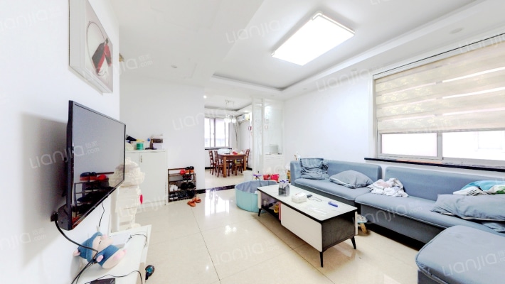 越中新天地二手房实景图