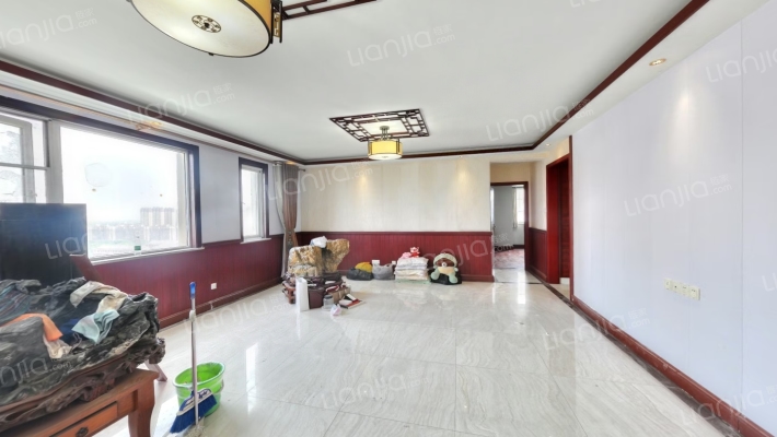 九龙城红郡二手房实景图