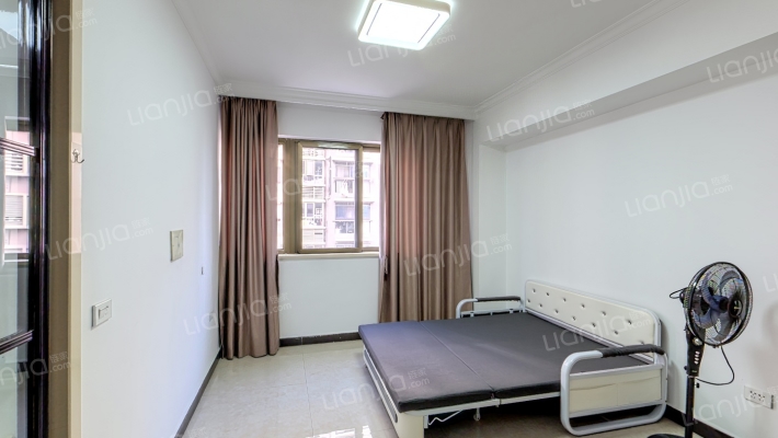 隆景佳园二手房实景图