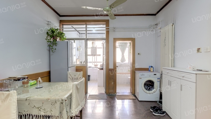 郑百家属院二手房实景图