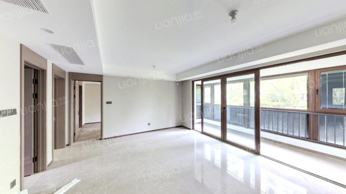 龙湖天玺二手房实景图