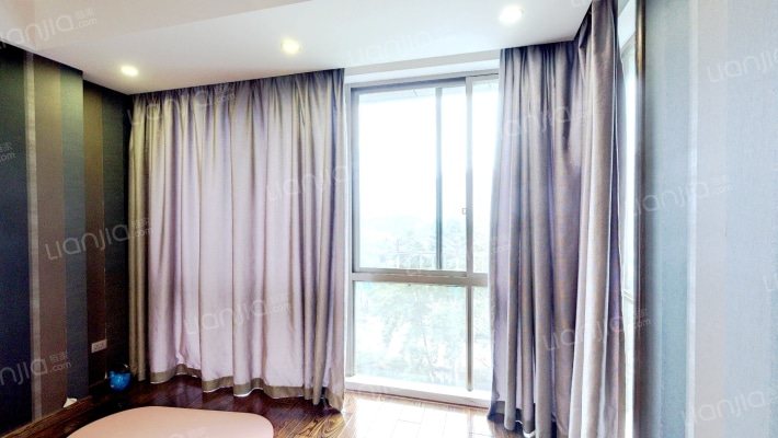 时代大厦二手房实景图