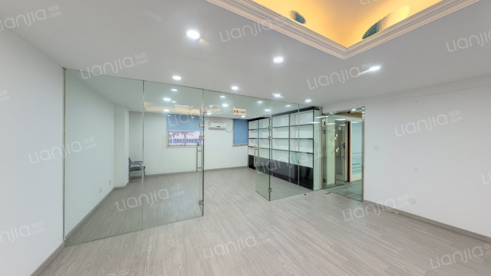 万立通大厦二手房实景图