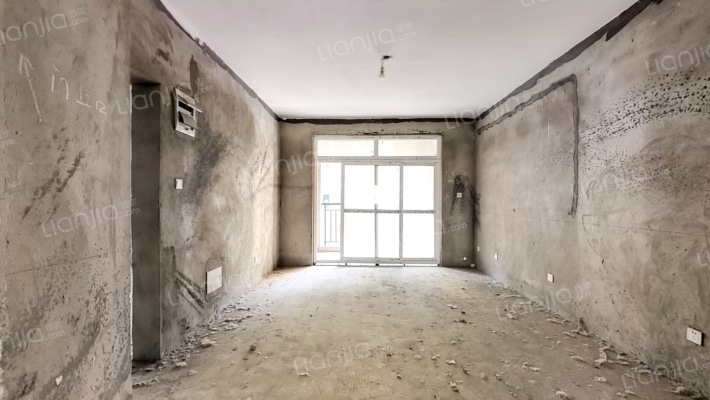 亿嘉名苑二手房实景图