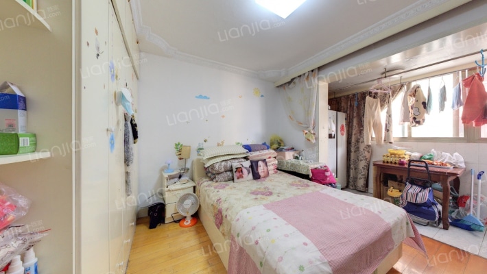 钟阜大厦二手房实景图