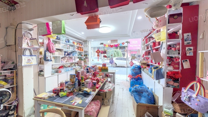 中央花园二手房实景图