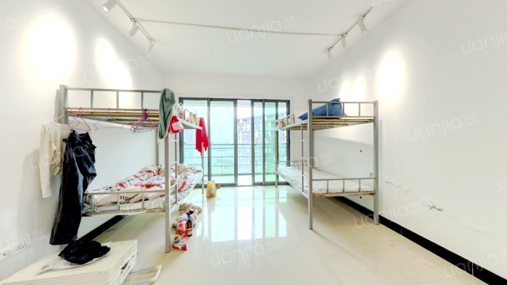 中天会展城A区二手房实景图