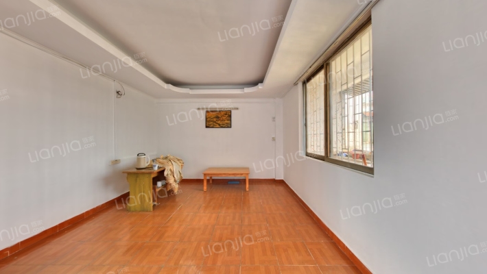 爱灵东路二手房实景图