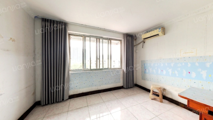 和平雅苑二手房实景图