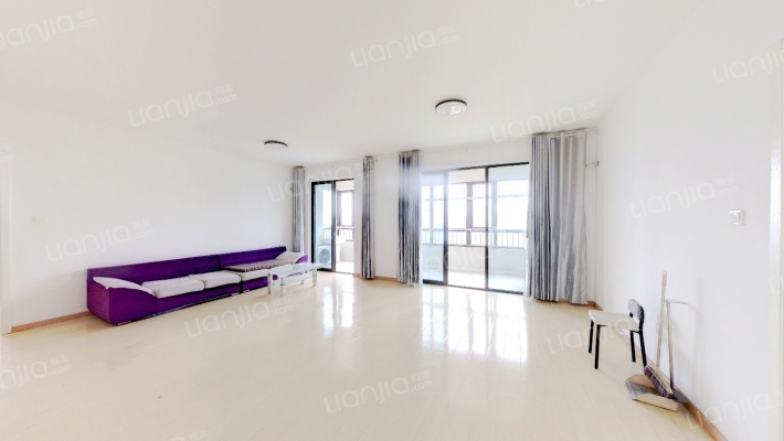 信达溪岸观邸二手房实景图