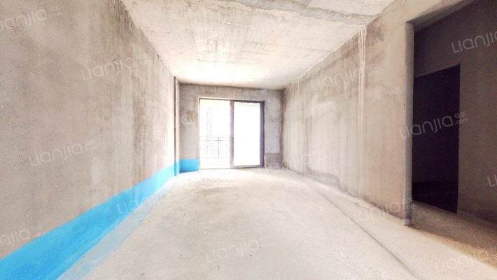 美的君兰半岛A3地块二手房实景图