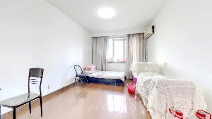 嘉宝广场二手房实景图