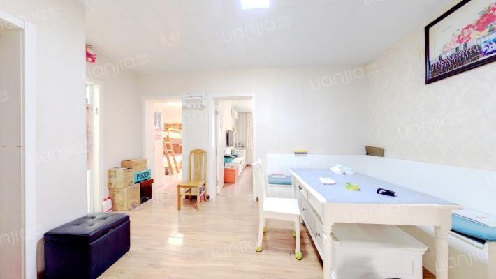 九中宿舍二手房实景图