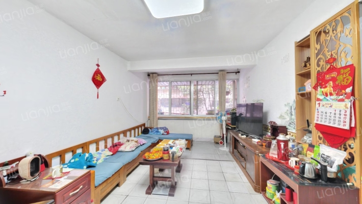 銀逹花園二手房实景图