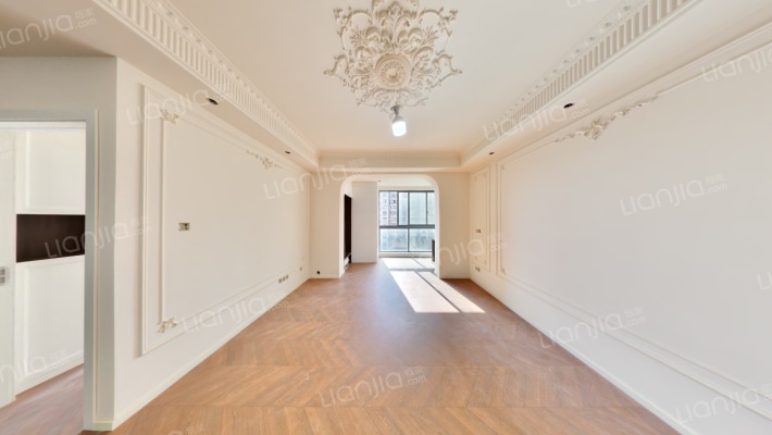 中大简界二手房实景图