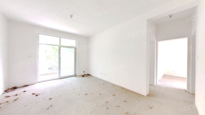 杜鹃城千万间二手房实景图