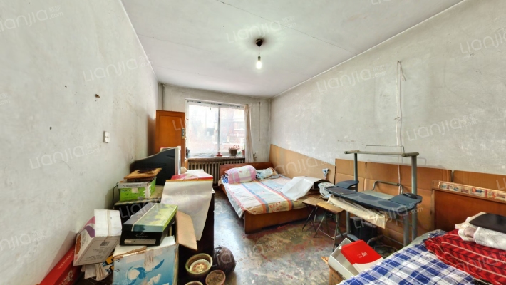 开.东山小区二手房实景图