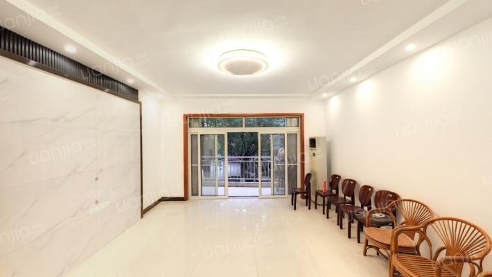 广厦城湖水岸二手房实景图