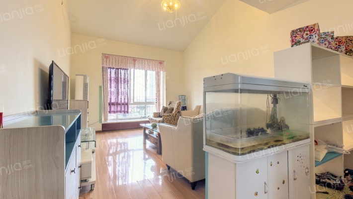 元林阁小区二手房实景图