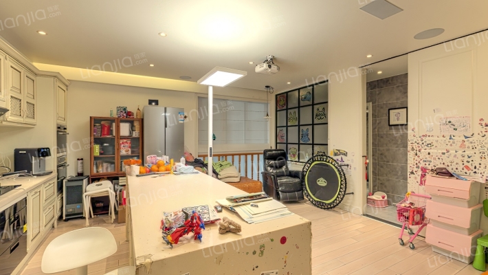 新国光大厦二手房实景图