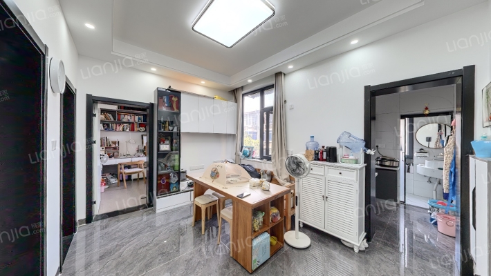 人民政府二大院二手房实景图