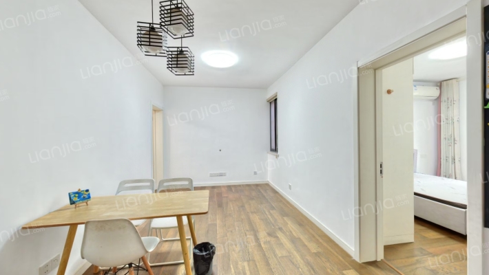 仙居雅苑二手房实景图