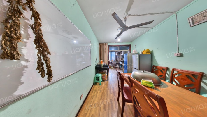 抚琴西路213号二手房实景图