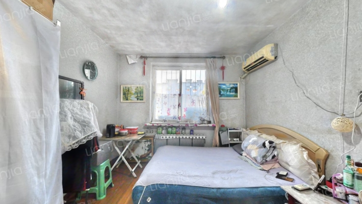 广场社区二手房实景图
