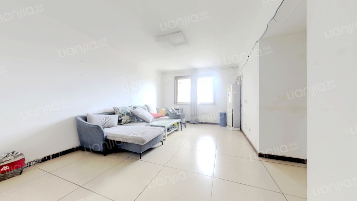 岗坡阳光新苑二手房实景图