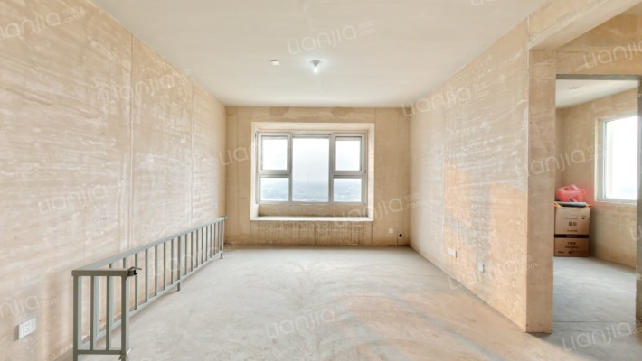 四季花苑二手房实景图