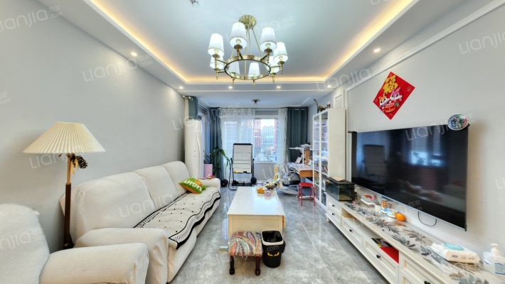 华皓英伦联邦二手房实景图