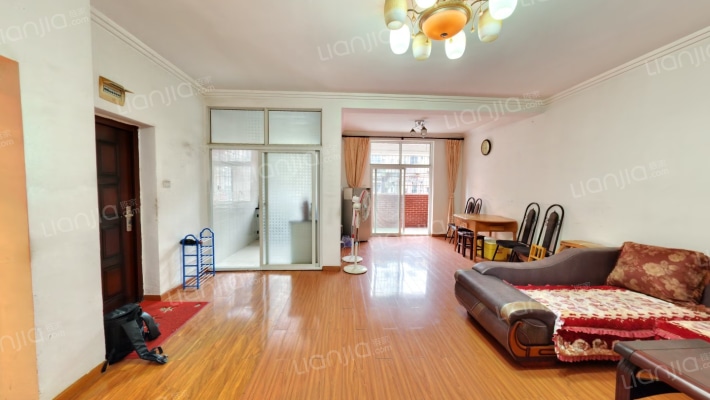 国龙鑫江莲郡二手房实景图