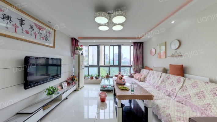 名都佳苑二手房实景图