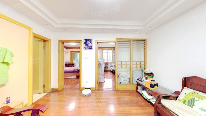 育才家园东区二手房实景图