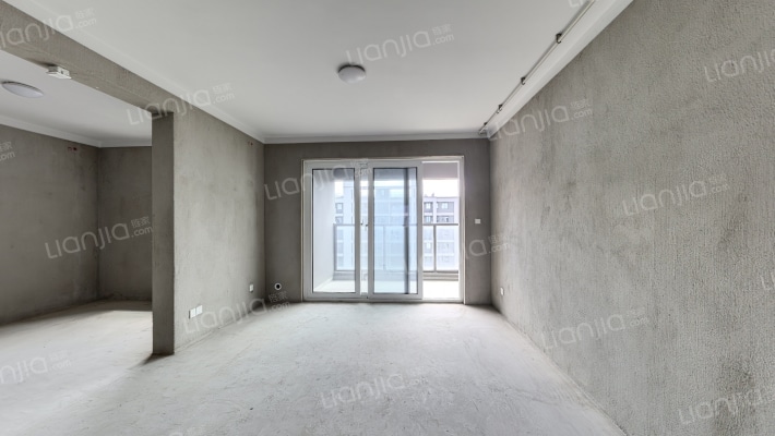 芳韵雅苑C区二手房实景图