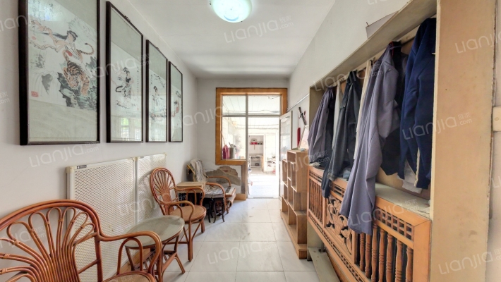 钢厂宿舍二手房实景图