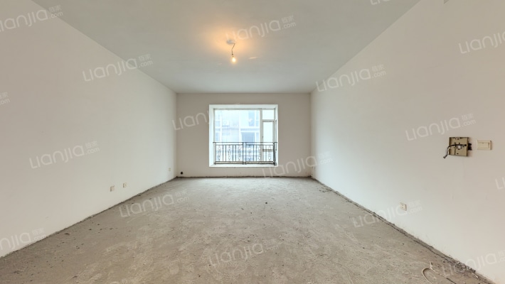 鸿信佳苑二手房实景图