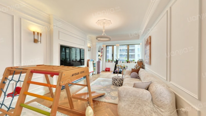 东境润府二手房实景图